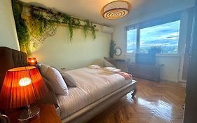 Bamboo Tree Apartment